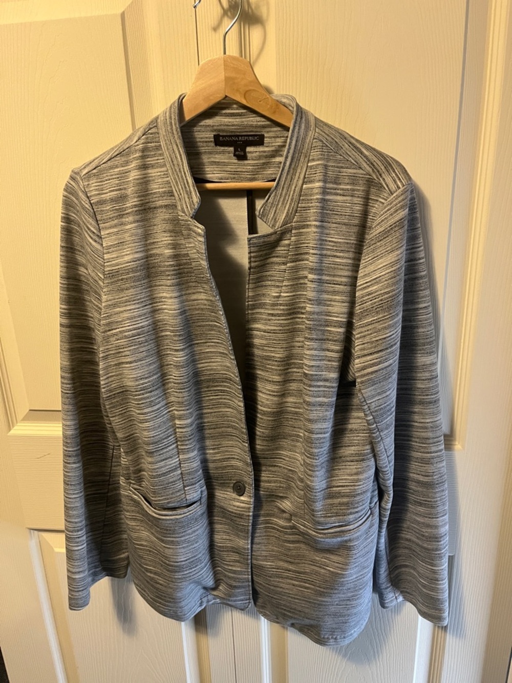 Banana Republic Gray Striped Knit Blazer